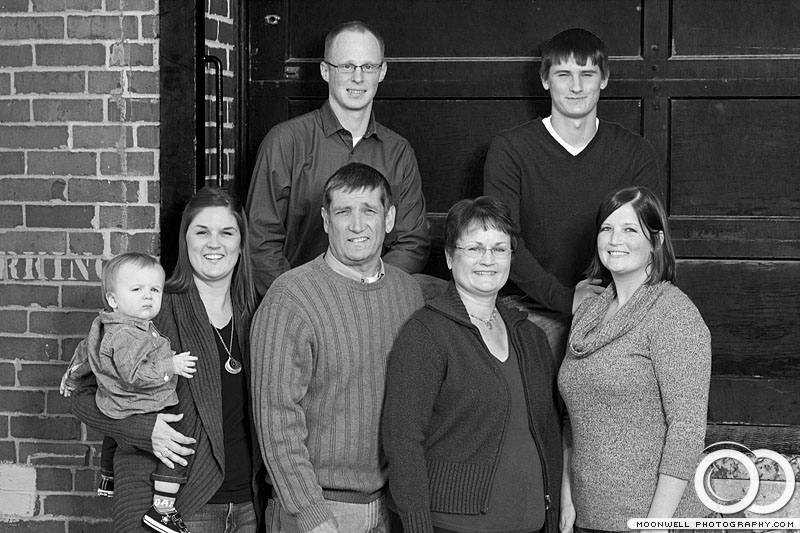 Guard-Ricklefs-Family-BW-032