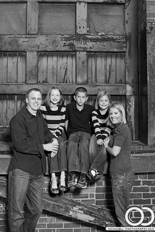 Guard-Ricklefs-Family-BW-121