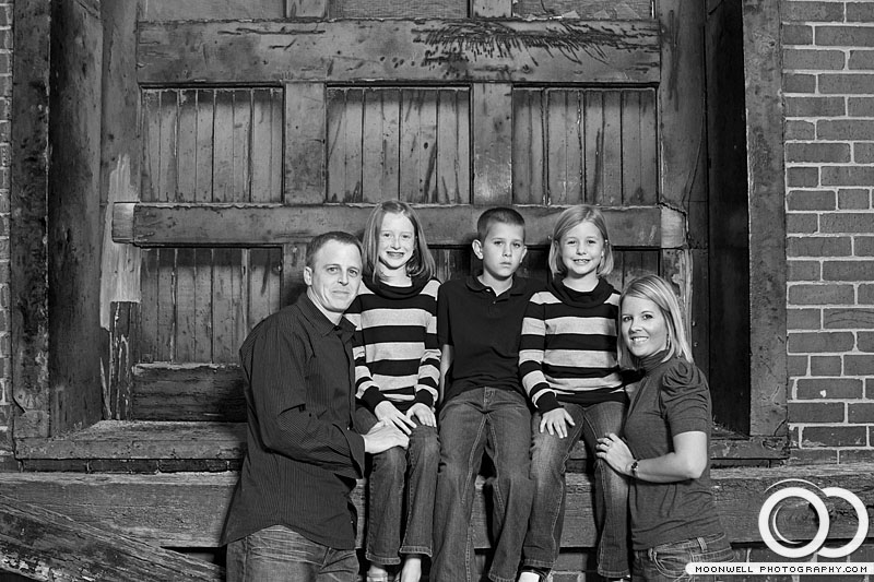 Guard-Ricklefs-Family-BW-127